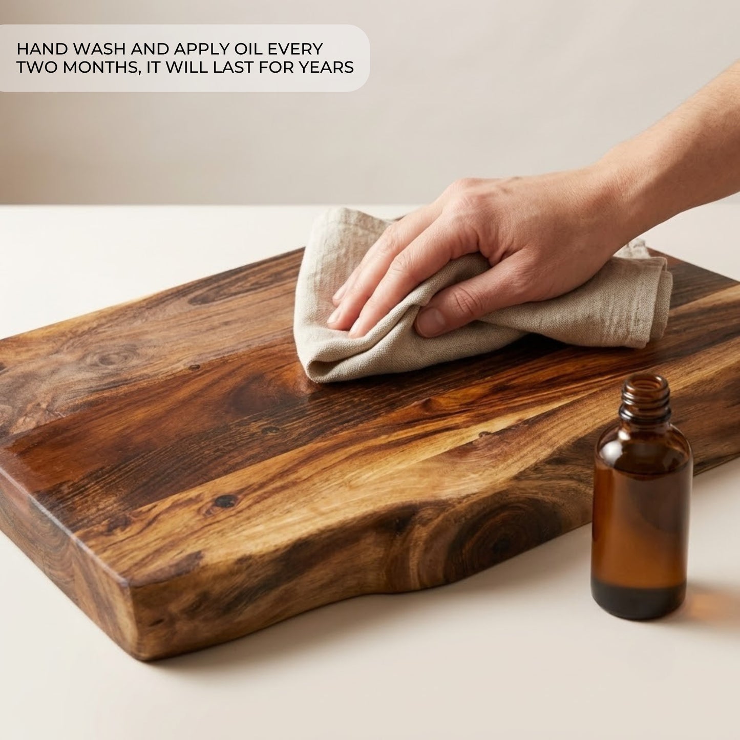 Tabla en Madera de Acacia Natural Borde Vivo (Live Edge) 40x30x5 cm