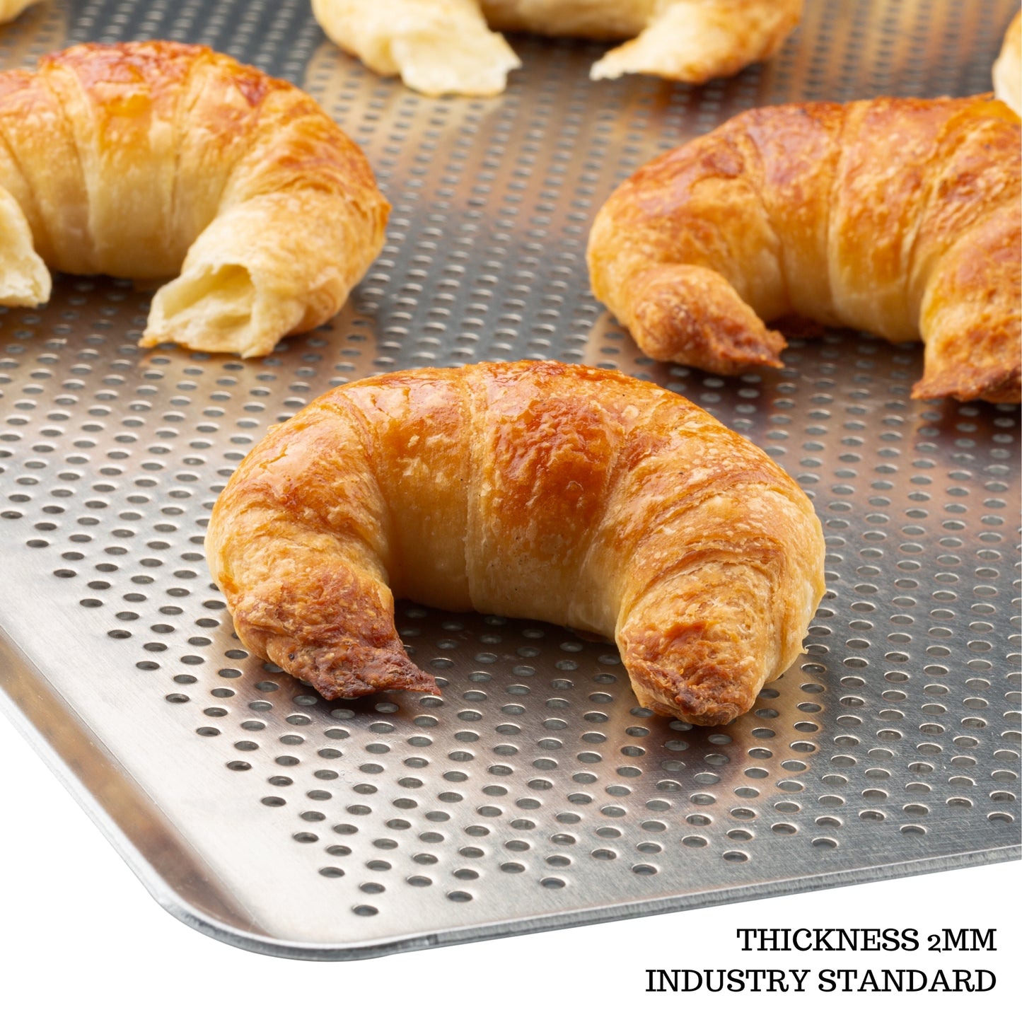 NEW ARRIVAL Bandeja MICRO Perforada en Acero, industry standard, ideal para hornos de 46 cm, circulación uniforme del calor, 45.7×30 cm (grosor 2 mm)