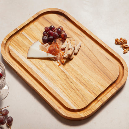NEW ARRIVAL Tabla de Cortar en Madera de Teca Natural MIAMI, reversible, grande y resistente, ideal para servir embutidos, carne, barbacoa, queso y pan, con ranura (40×28×2.4 cm)
