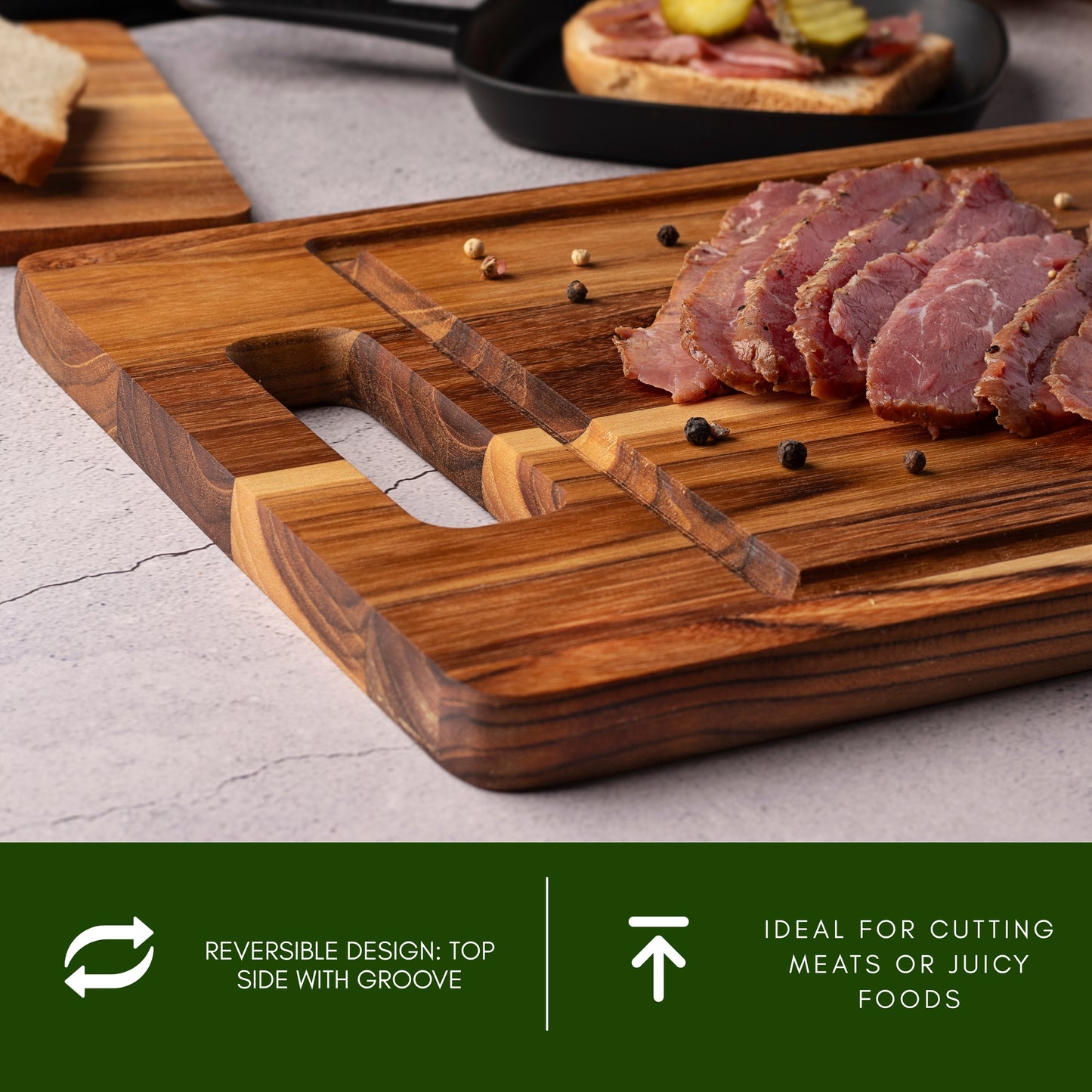 NEW ARRIVAL Tabla de Cortar en Madera de Teca Natural FORTALEZA, diseño Herringbone, ideal para cortar y servir carne, pan y embutidos, con ranura para jugos (40.5×30.5×2 cm)