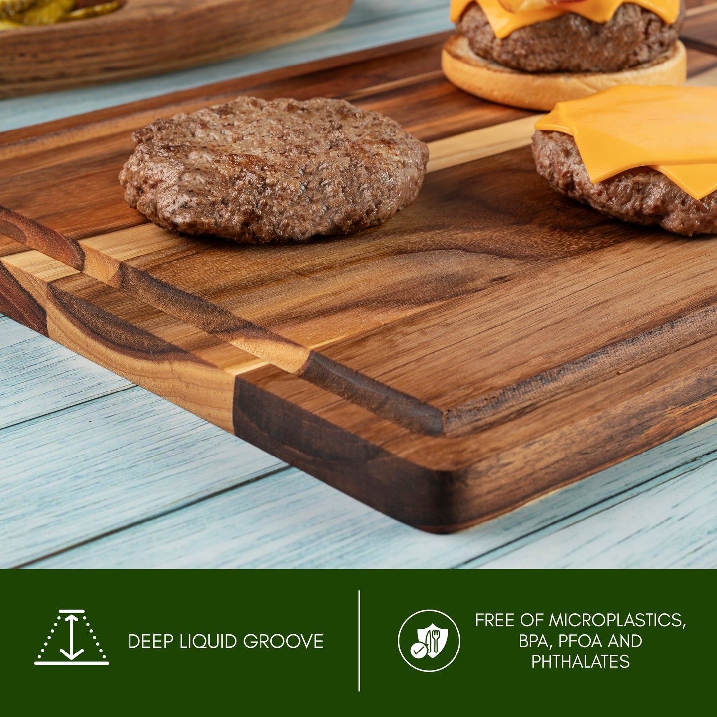 NEW ARRIVAL Tabla de Cortar en Madera de Teca Natural FORTALEZA, diseño Herringbone, ideal para cortar y servir carne, pan y embutidos, con ranura para jugos (40.5×30.5×2 cm)