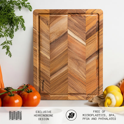 Tabla de Cortar en Madera de Teca Natural, diseño Herringbone, ideal para cortar y servir carne, pan y embutidos, 40.5×30.5×2 cm, con ranura para jugos