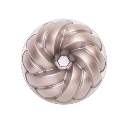 Molde PLAIT, bizcocho y tarta para horno, doble capa antiadherente, aluminio fundido de larga vida, Cocción Uniforme, Color Oro Rosa, diámetro 25cm, alto 11 cm, 2.5 litros.