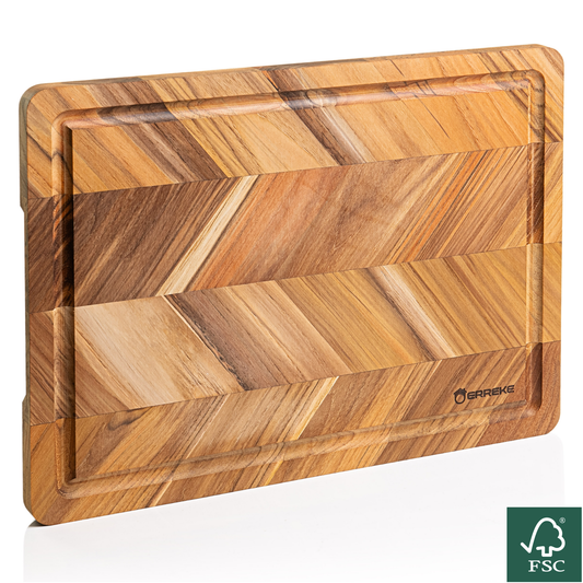 Tabla de Cortar Diseño Herringbone en Madera de Teca RODA 40.5×30.5×2 cm