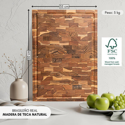 NUOVO ARRIVO Tagliere 3XL in legno di teak naturale BANGKOK, venature trasversali, peso 5 kg, spessore 5 cm. Dimensioni 50x35x5,0 cm, scanalatura per il succo.