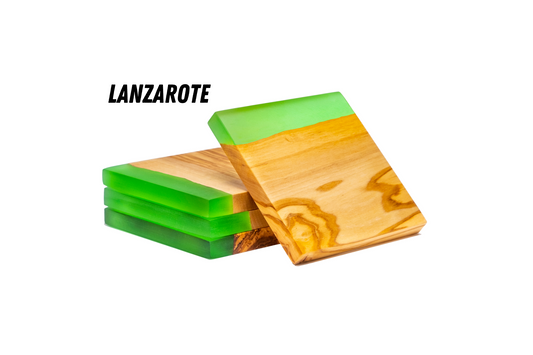 Set van 4 originele onderzetters van natuurlijk olijfhout en epoxyhars LANZAROTE, kopjes, glazen, 10x10x1,2 cm (groen)