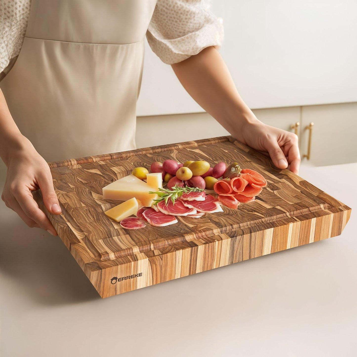 NEW ARRIVAL Tabla de Cortar 3XL en Madera Teca Natural BANGKOK, End Grain, 5 kg de Peso, 5 cm de espesor. Medidas 50x35x5.0 cm, Ranura para Jugos